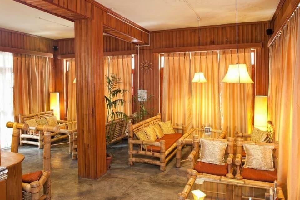 Drifter'S Inn & Cafe Manāli Kültér fotó